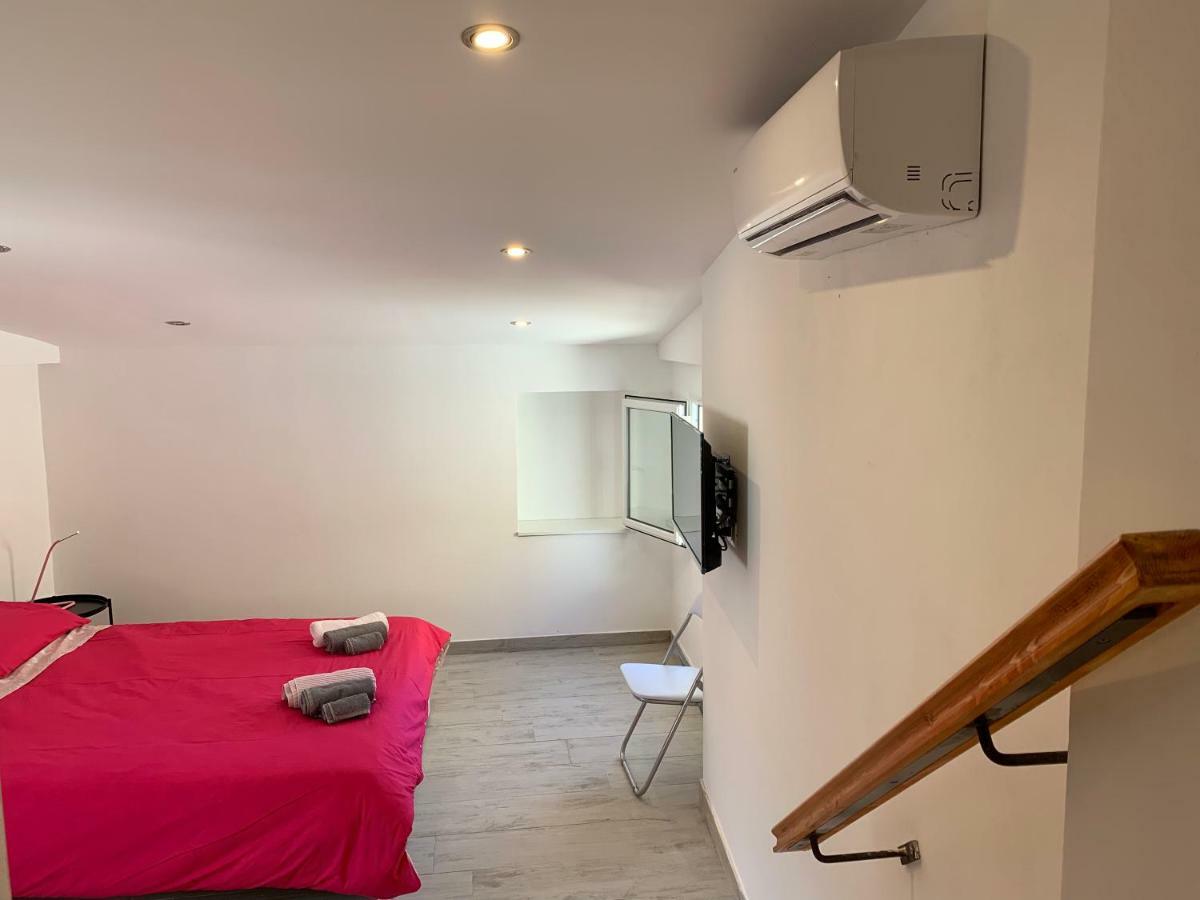 Deni'S Apartments Per 4 시라쿠사 외부 사진