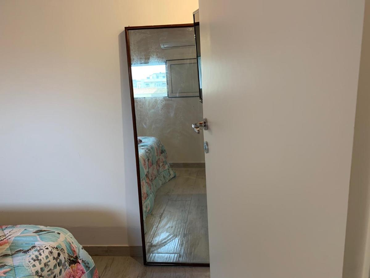 Deni'S Apartments Per 4 시라쿠사 외부 사진